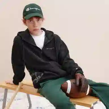 Champion FW22 LEGACY Logo