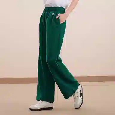 Champion FW24 WOMEN'S CASUAL Logo