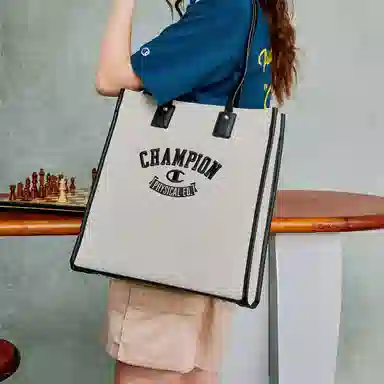 Champion FW24 Logo