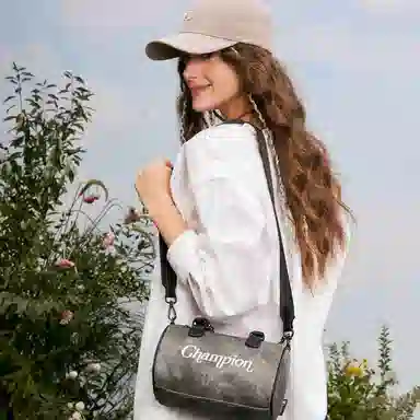 Champion Sweetheart Chain Bag Small