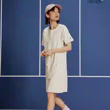 Champion WOMEN'S BASIC SS24 Logo