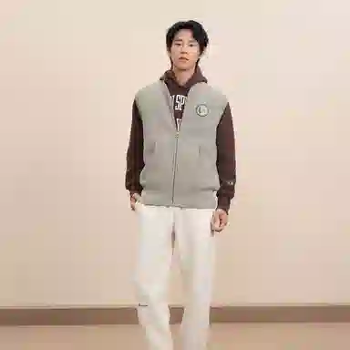 Champion MEN'S CASUAL Logo