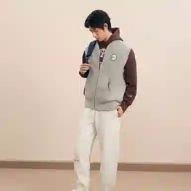 Champion MEN'S CASUAL Logo