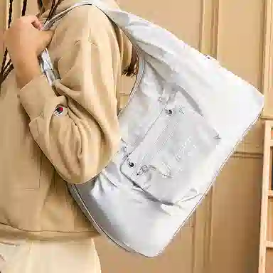 Champion FW24 Pro Logo