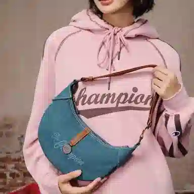 Champion Half moon Shoulder EC SS26