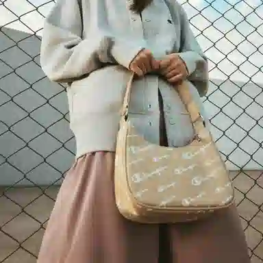 Champion Mono Shoulder Bag Black/Wheat