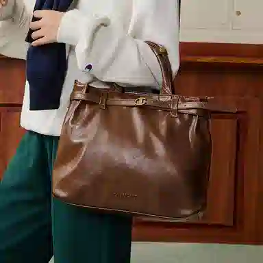 Champion Kelly Tote Bay M SS26