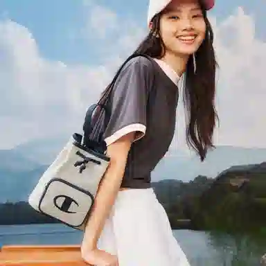 Champion C Logo Bucket Bag 2.0
