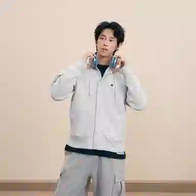 Champion Reverse Weave Logo