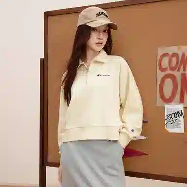 Champion FW24 WOMEN'S CASUAL Logo