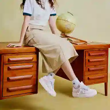 Champion Essentials Towel Skate Logo