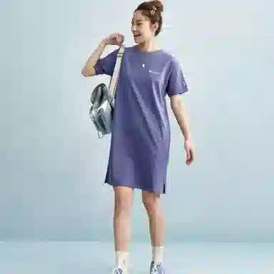 Champion WOMEN'S BASIC SS24 Logo