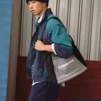 Champion Urban Outdoor Tote