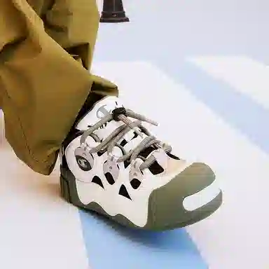 Champion Puffy Donut