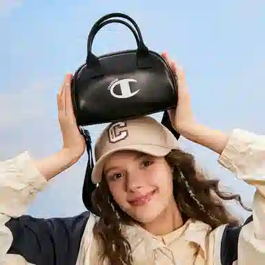 Champion C-Logo Bowling Bag