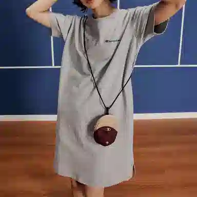 Champion WOMEN'S BASIC SS24 Logo