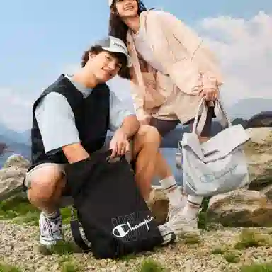 Champion Fold Message Bag