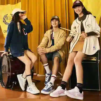 Champion Campus Atomic 1