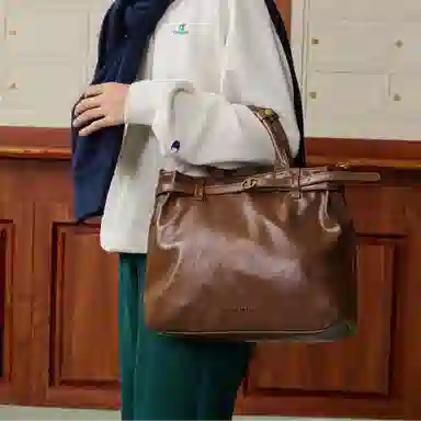 Champion Kelly Tote Bay M SS26