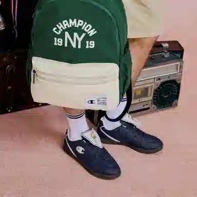 Champion Essentials Blokette-trainer C-Logo