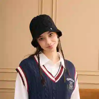 Champion FW24 C-Logo