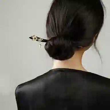 【以东方木韵礼献臻情】 凤凰涅磐 新中式檀木簪子 流苏桃花发钗 配汉服旗袍发饰 小众高级感手工雕刻原创设计#好运 黑檀 发簪 女款