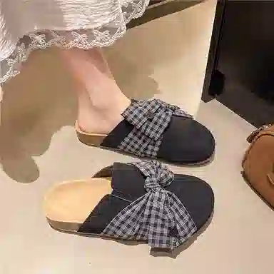 乐乐鱼 大蝴蝶结一脚蹬浅口凉拖 防磨防滑包头拖鞋 女