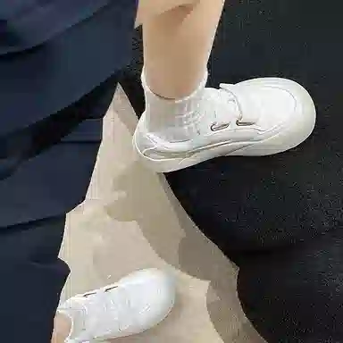 乐乐鱼 百搭魔术贴运动休闲 低帮 板鞋 女