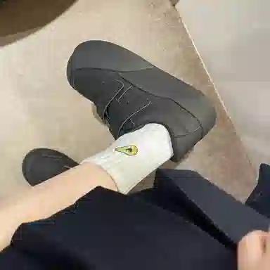 乐乐鱼 百搭魔术贴运动休闲 低帮 板鞋 女