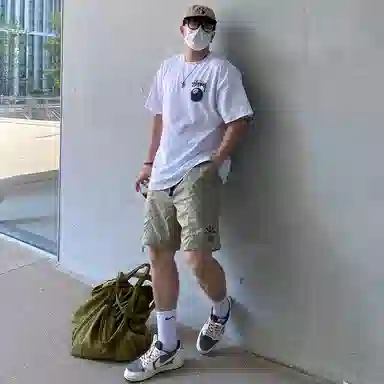 Teenie Weenie Men uv