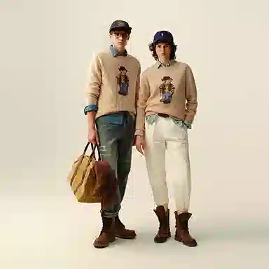 Teenie Weenie Bear Crewneck Sweater