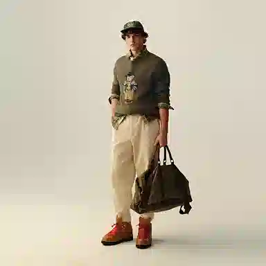 Teenie Weenie Bear Crewneck Sweater