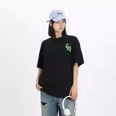 Gwola Logo Print T-Shirt