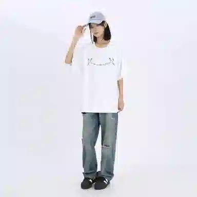 Gwola Logo Print T-Shirt