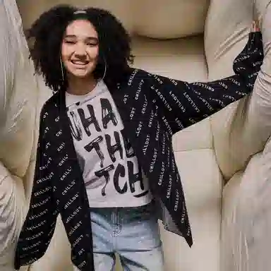 TCH V-Neck Cardigan Black