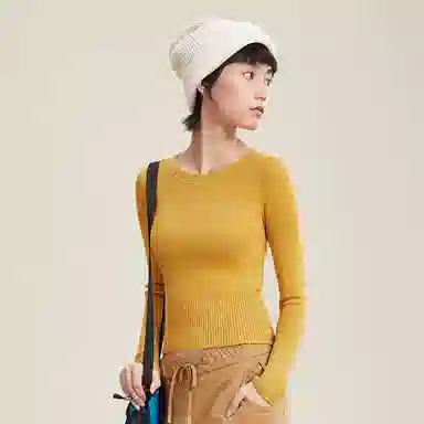 蕉下 纯色圆领休闲套头修身长袖毛衣 女款