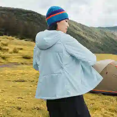蕉下 超轻薄连帽抗湿冷气绒长袖夹克外套 女款
