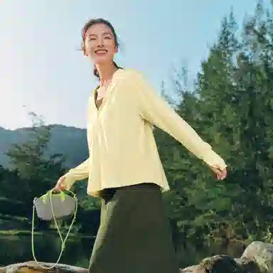 蕉下 宽松包容身型显瘦时尚遮热 透气速干降温凉感防晒衣 女款