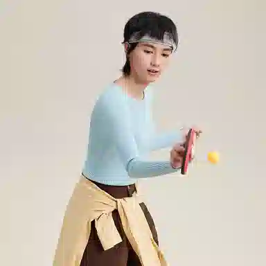 蕉下 纯色圆领休闲套头修身长袖毛衣 女款