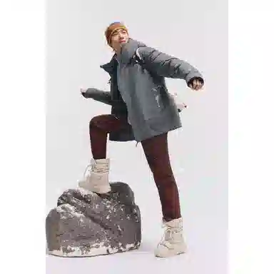 Banana Under Full Protection Down Jacket