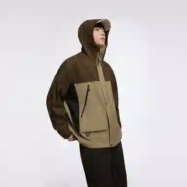 蕉下  户外宽松机能三合一气绒  防水防风防紫外线透气耐磨保暖速干超轻伪装掩护冲锋衣 男款