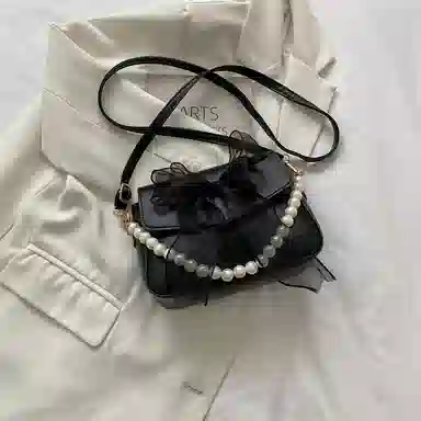 wiersaam Bow Pearl Chain Bag