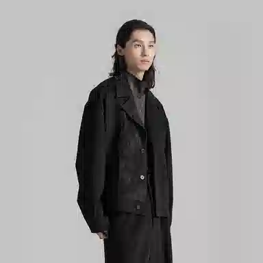 Huanzhe Asymmetric Jacket Black