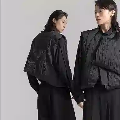 Huànxiàngzhě Original Design Down Vest Black