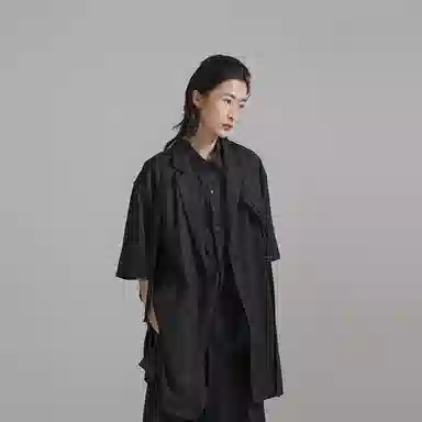 幻象者 纯色简约西装领中长款短袖衬衫 男女同款 黑色