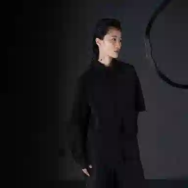 Huanzhe Deconstructed Oversized Black Shirt
