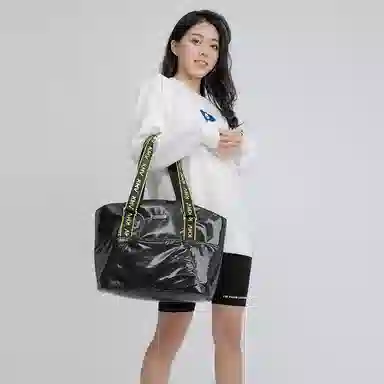 KMV Tote