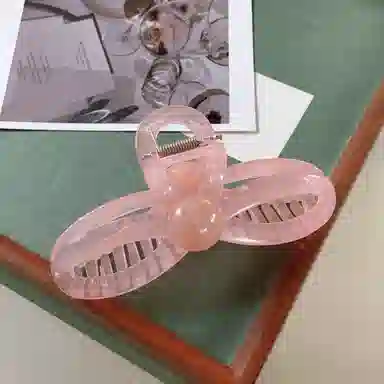 尚先生 冰透粉色镂空蝴蝶结大号简约鲨鱼夹甜美温柔多发量后脑勺抓夹 发饰 女款