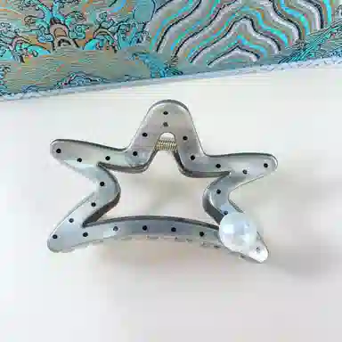 尚先生  法式气质波点圆珠抓夹优雅甜美温柔鲨鱼夹简约百搭发夹新款头饰 发饰 女款