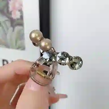 尚先生 简约珍珠亚克力小抓夹 时尚镶钻前额侧边夹 碎 头饰 发夹 女款